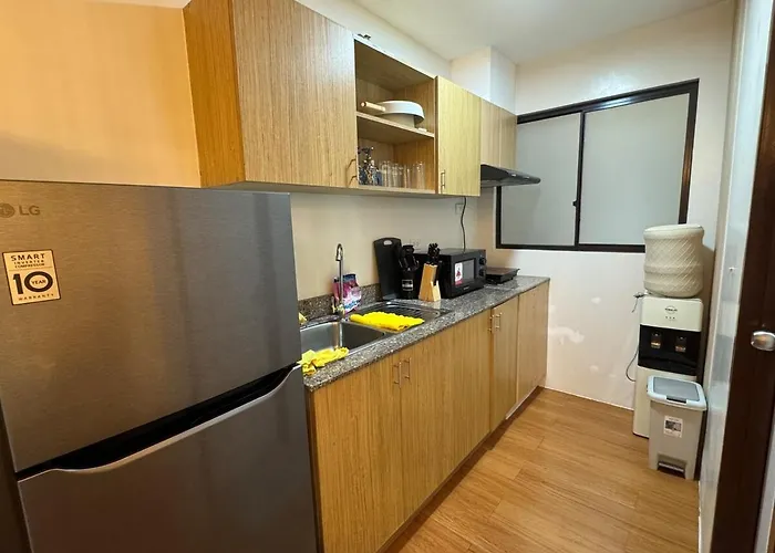 Apartment 2br Cozy Near Sm Marikina & Ayala Feliz